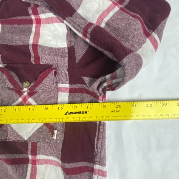 Aritzia TNA Hooded Shirt‎ Boyfriend Fit Flannel Plaid Button Up Red White - Picture 11 of 15